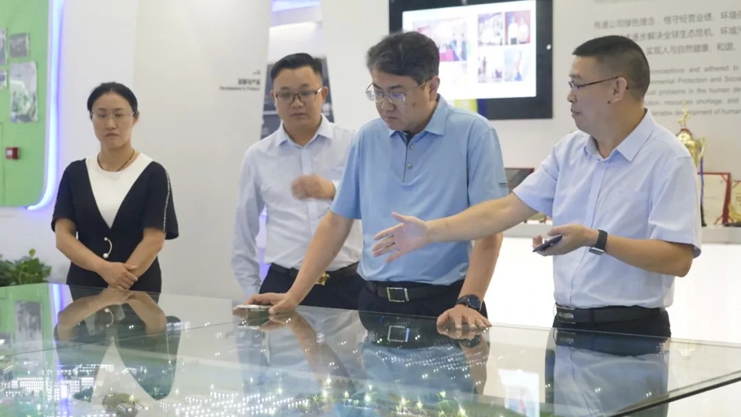 1598635372591290.jpg 01.webp.jpg