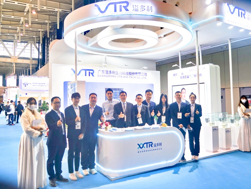 1634827127829549.jpg 合影.jpg